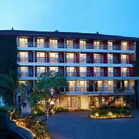 Hotel Encore Seminyak Bali